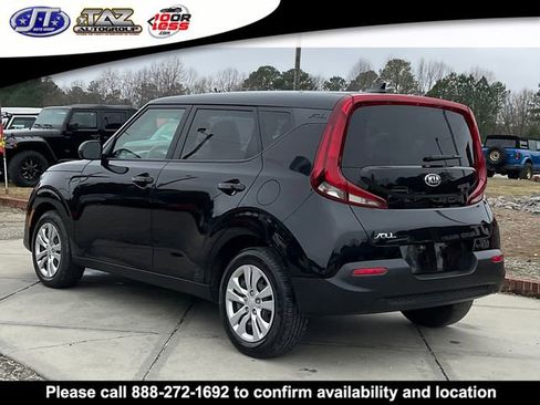 Used 2020 Kia Soul LX FWD image 5