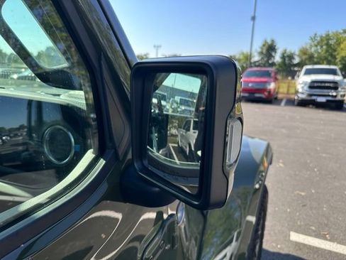 Used 2024 Jeep Wrangler High Altitude AWD/4WD image 12