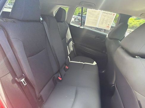 Used 2022 Toyota Corolla Cross LE FWD image 18