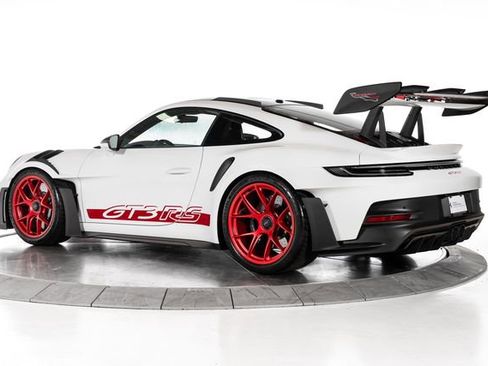 Used 2025 Porsche 911 GT3 RS RWD image 3