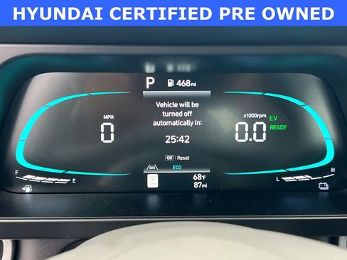 Certified 2025 Hyundai Elantra Blue image 26