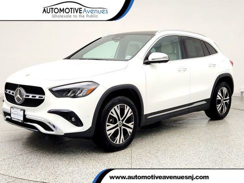Used 2026 Mercedes-Benz GLA 250 4MATIC image 1