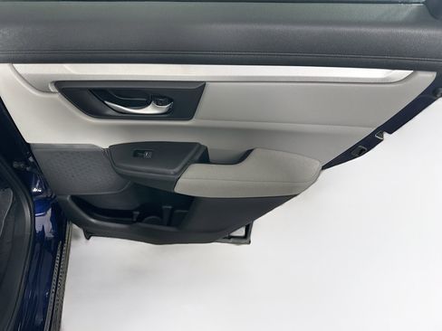 Used 2018 Honda CR-V LX image 27