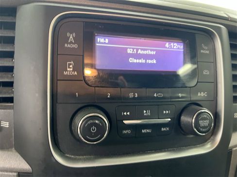 Used 2018 RAM 1500 Express image 13