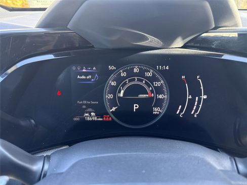 Used 2022 Lexus NX 250 FWD image 11