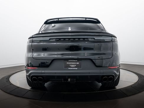 Certified 2026 Porsche Cayenne S AWD/4WD image 6