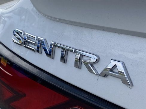 Certified 2025 Nissan Sentra SR image 5