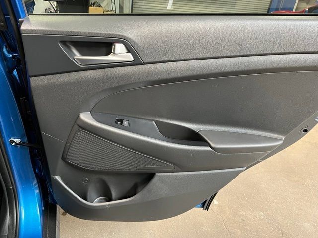 Used 2020 Hyundai Tucson Value w/ Cargo Package FWD image 13