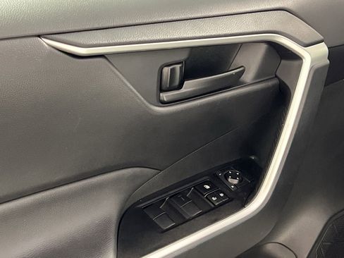 Used 2025 Toyota RAV4 LE image 15