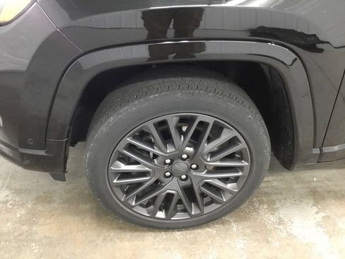 Used 2023 Jeep Compass Limited w/ Elite Group for (Red) Edition AWD/4WD image 4