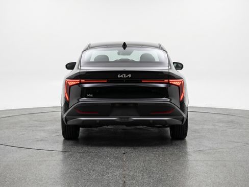 Used 2025 Kia K4 LXS FWD image 7