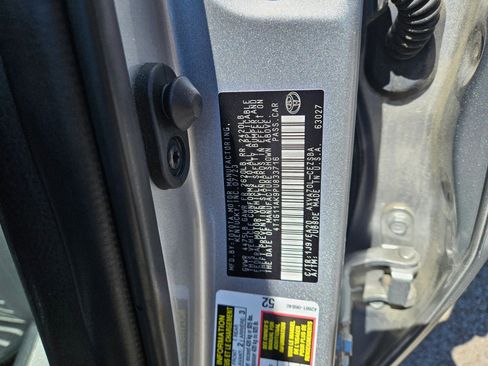 Used 2023 Toyota Camry SE image 31