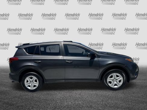 Used 2015 Toyota RAV4 LE FWD image 11