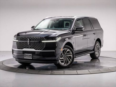New 2026 Lincoln Navigator Premiere AWD/4WD image 1