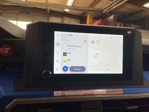 New 2025 Toyota Tacoma TRD Off-Road image 21