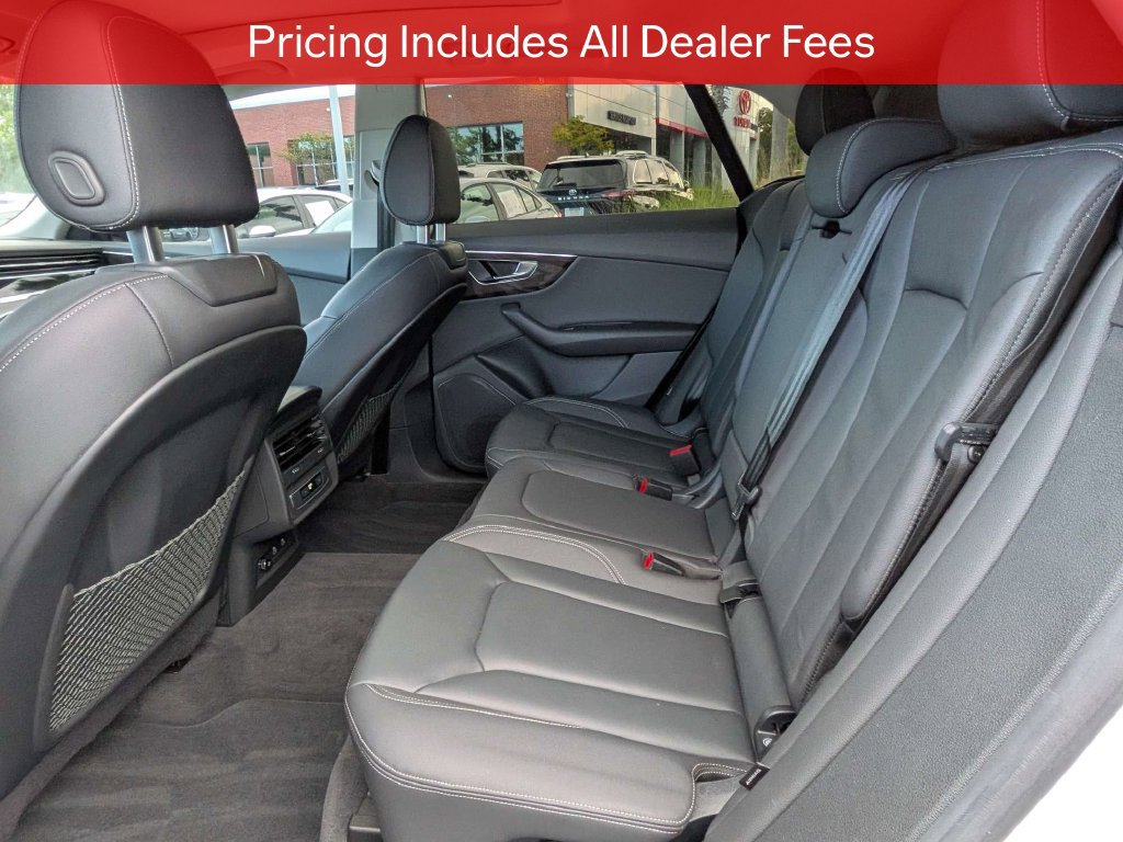 Used 2023 Audi Q8 Premium w/ Convenience Package AWD/4WD image 14