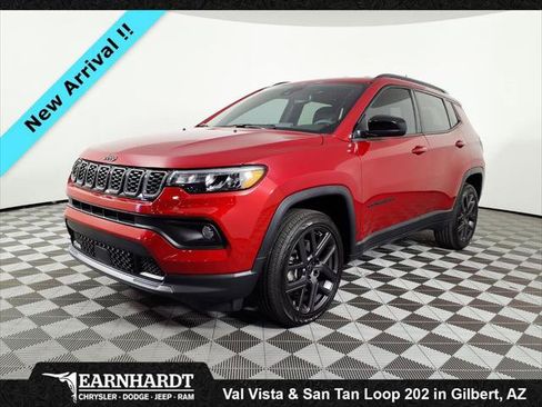Certified 2026 Jeep Compass Latitude AWD/4WD image 1