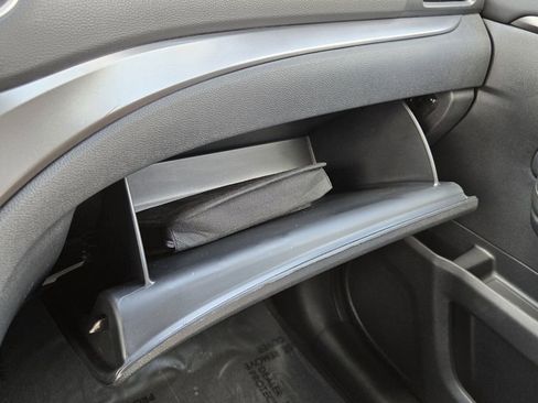 Used 2025 Honda Passport EX-L image 23