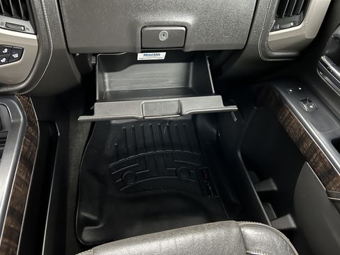 Used 2015 GMC Sierra 3500 Denali AWD/4WD image 33