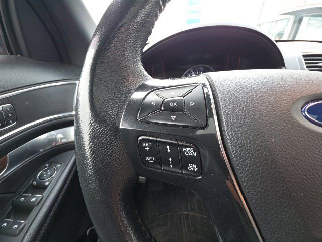 Used 2018 Ford Explorer Limited w/ Equipment Group 301A AWD/4WD image 14