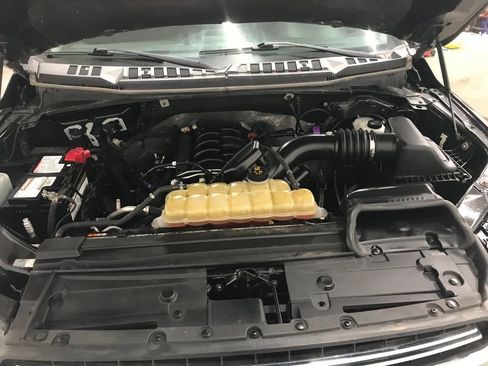 Used 2019 Ford F150 Lariat image 35