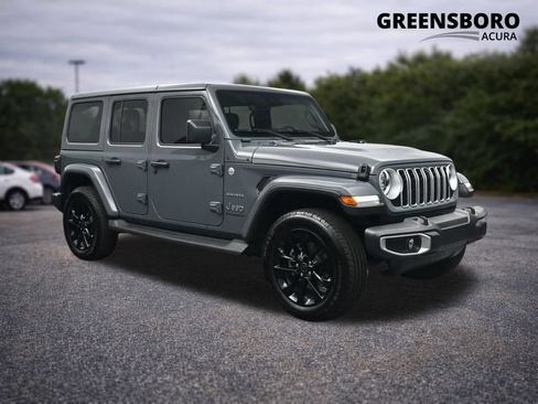 Used 2024 Jeep Wrangler Unlimited Sahara w/ Technology Group AWD/4WD image 1