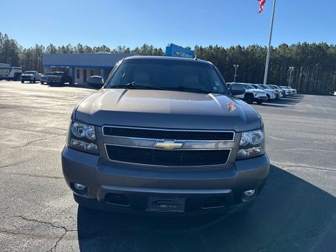 Used 2011 Chevrolet Tahoe LT w/ Luxury Package image 8