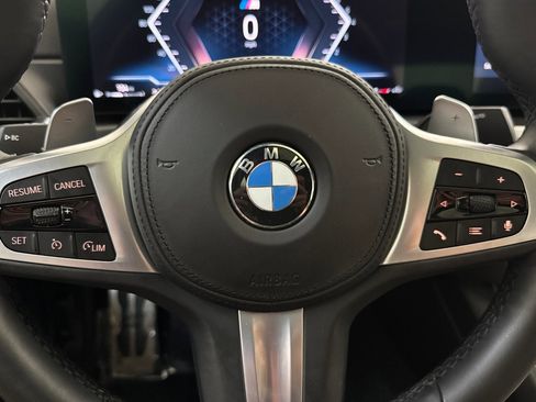 Used 2023 BMW 330i Sedan w/ M Sport Package image 18