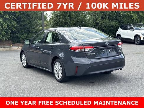 Used 2025 Toyota Corolla LE w/ LE Premium Package FWD image 4