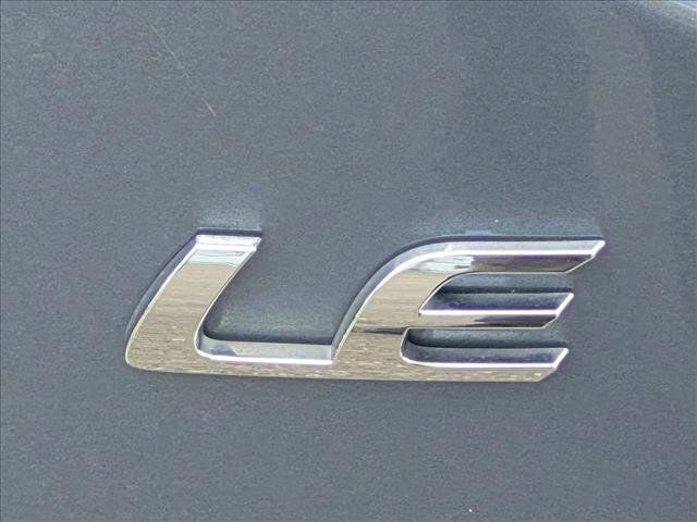 Used 2022 Toyota Corolla LE FWD image 13