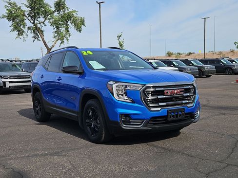 Used 2024 GMC Terrain AT4 w/ Tech Package AWD/4WD image 3