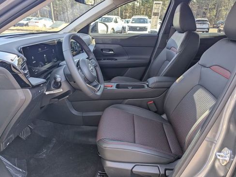 New 2026 Nissan Kicks SR w/ Cold Weather Package image 19