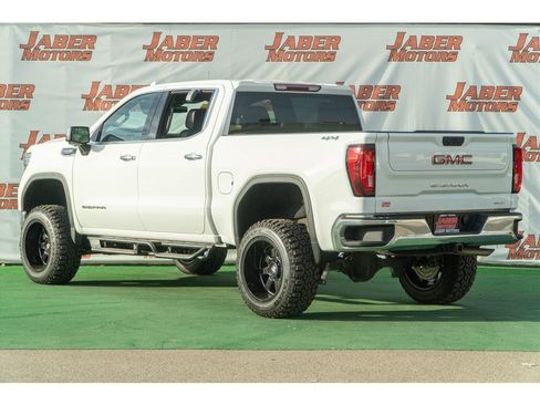 Used 2025 GMC Sierra 1500 SLT AWD/4WD image 23