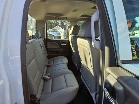 Used 2015 Chevrolet Silverado 2500 W/T image 25