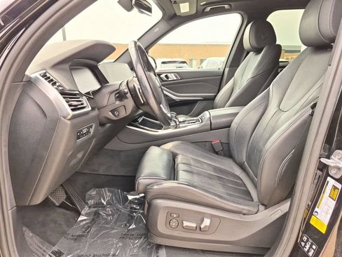 Used 2019 BMW X5 xDrive40i w/ Convenience Package AWD/4WD image 9