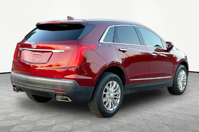 Used 2018 Cadillac XT5 FWD image 4