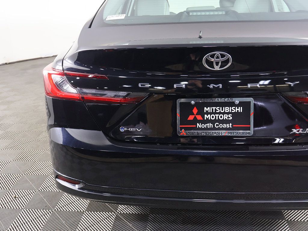 Used 2025 Toyota Camry XLE FWD image 14