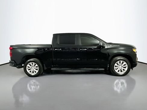 Used 2024 Chevrolet Silverado 1500 Custom image 9