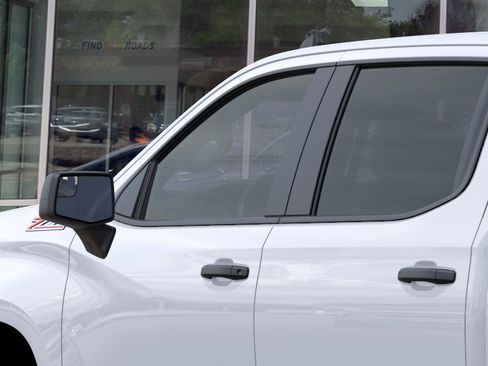 New 2026 Chevrolet Silverado 1500 Custom Trail Boss w/ LPO, Dark Essentials Package AWD/4WD image 12