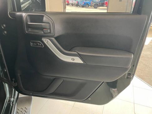 Used 2011 Jeep Wrangler Unlimited Sahara w/ Dual Top Group image 27