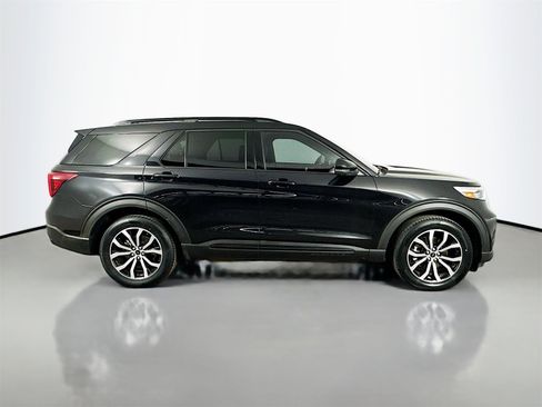 Used 2020 Ford Explorer ST w/ Premium Technology Package image 8