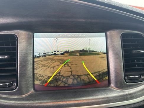 Used 2017 Dodge Charger R/T image 18