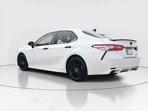 Certified 2020 Toyota Camry SE image 7