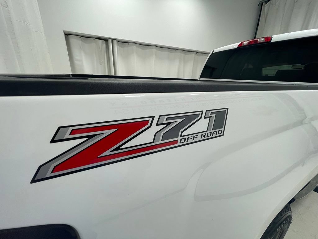 Used 2017 Chevrolet Silverado 2500 LT w/ LT Convenience Package AWD/4WD image 6