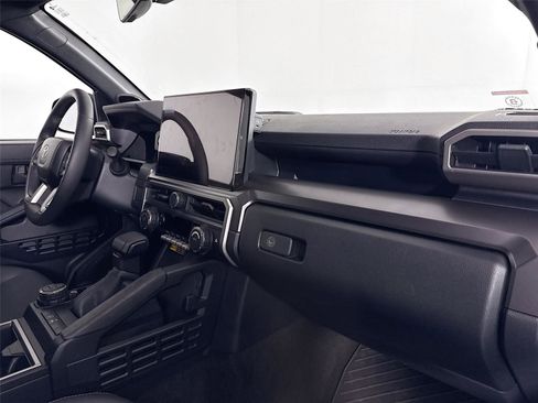 Certified 2026 Toyota 4Runner TRD Off-Road Premium image 45