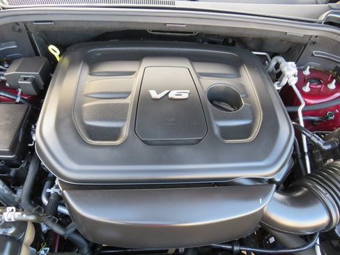 Used 2017 Jeep Grand Cherokee Limited image 37