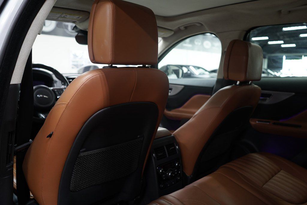 Used 2019 Jaguar F-PACE Portfolio AWD/4WD image 20