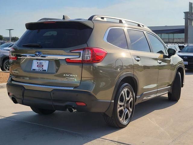 Used 2025 Subaru Ascent Touring AWD/4WD image 4
