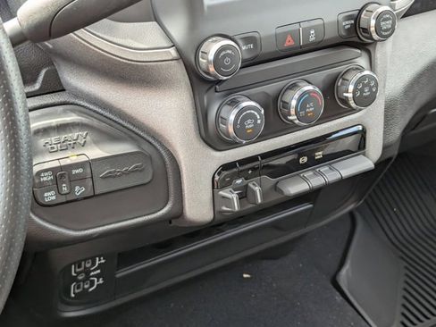 New 2024 RAM 2500 Tradesman w/ Chrome Appearance Group image 24