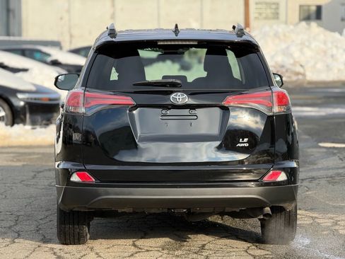 Used 2017 Toyota RAV4 LE w/ Carpet Mat Package image 6